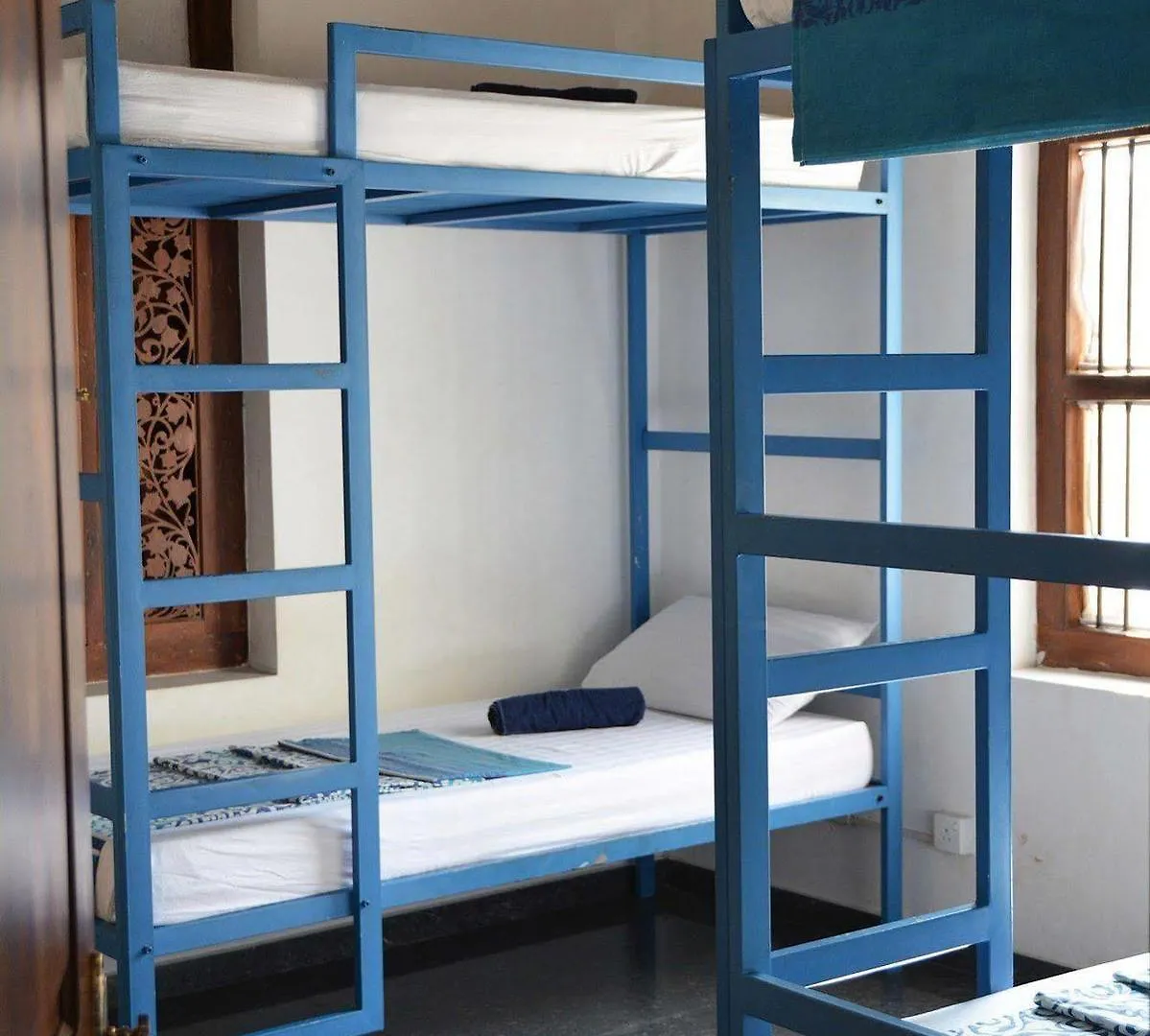 Hostel First Katunayake Negombo