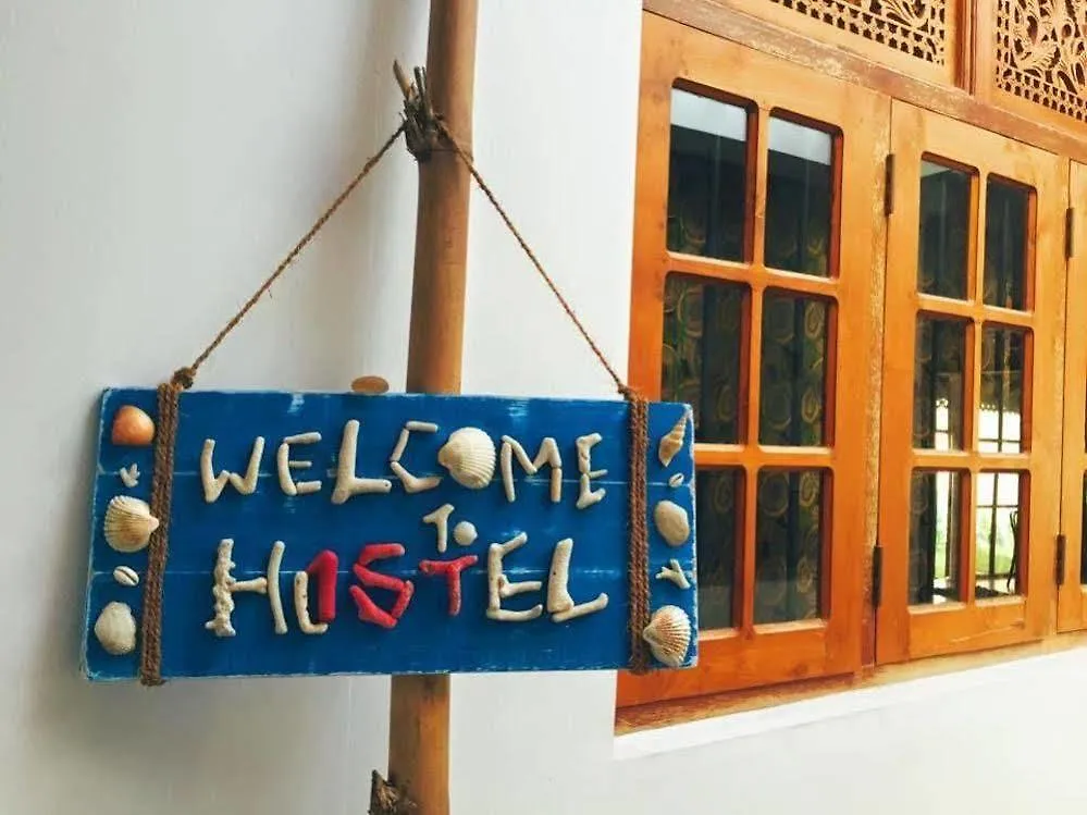 Hostel First Katunayake Negombo Sri Lanka